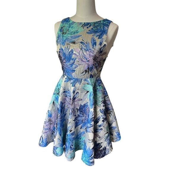 Alice + Olivia Foss Brocade Fit & Flare Floral Jacquard Dress Size 0 - Picture 13 of 15